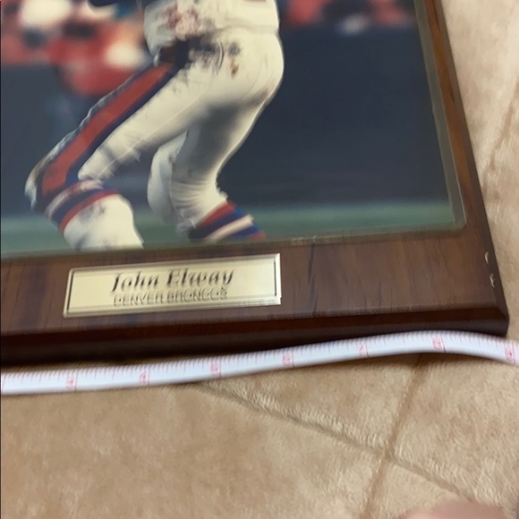 NFL Denver Broncos John Elway framed Photo - Picture 10 of 10